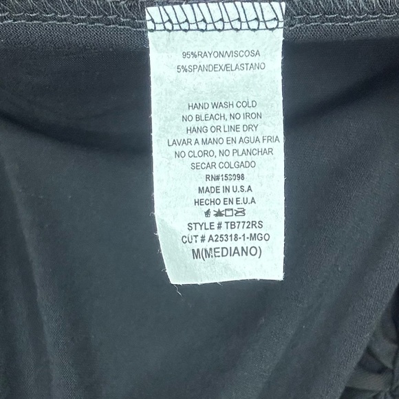 Tops/T-Shirts/Tanks👚 - 2 for $20 or 3 for $30 (Mix & Match) - Picture 5 of 5